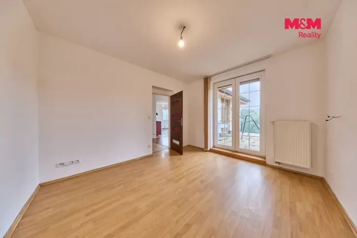 Prodej rodinného domu, Bernartice, 226 m2