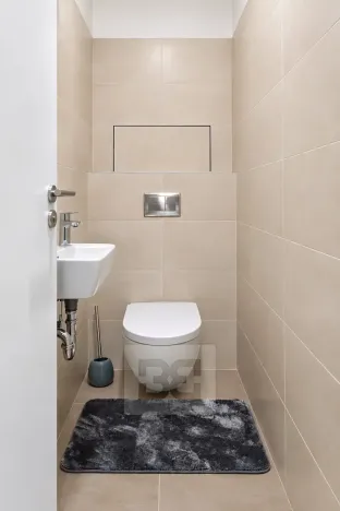 Pronájem bytu 2+kk, Praha - Libeň, Davídkova, 65 m2