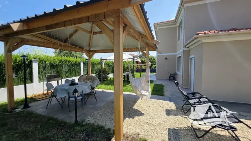 Prodej rodinného domu, Pomorie, Bulharsko, 166 m2