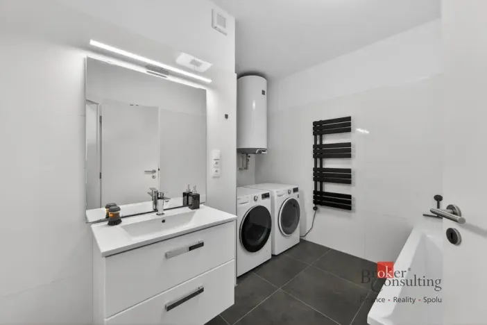 Prodej bytu 4+kk, Vochov, 80 m2
