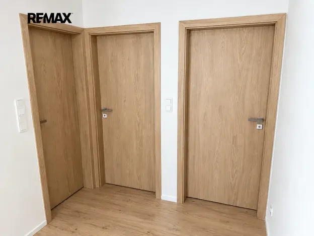 Prodej kanceláře, Slavkov u Brna, 81 m2