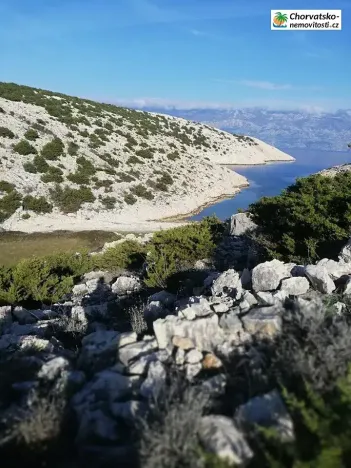 Prodej komerčního pozemku, Novalja, Chorvatsko, 315 m2