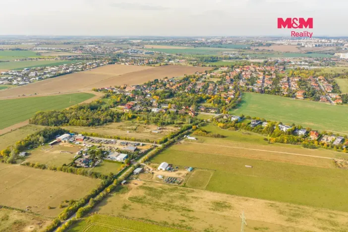 Prodej komerčního pozemku, Ořech, 10265 m2