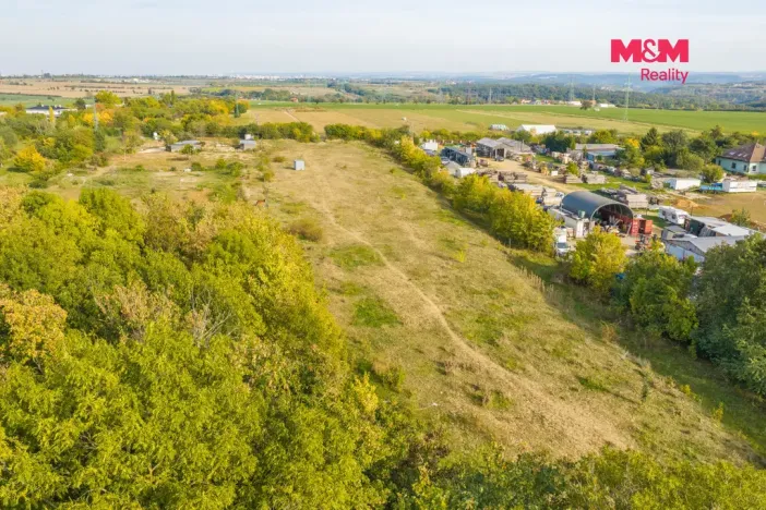 Prodej komerčního pozemku, Ořech, 10265 m2