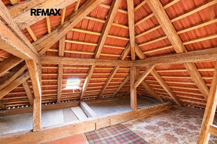 Prodej rodinného domu, Kájov, U Kostela, 200 m2