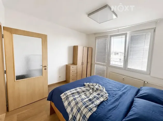Pronájem bytu 2+kk, České Budějovice, Papírenská, 44 m2
