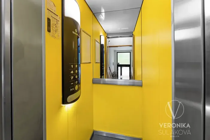 Prodej bytu 2+1, Praha - Hloubětín, Poděbradská, 54 m2