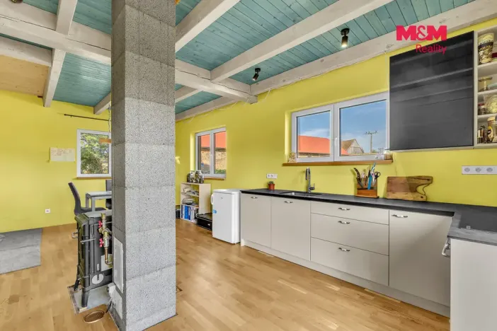 Prodej rodinného domu, Lužany, 65 m2