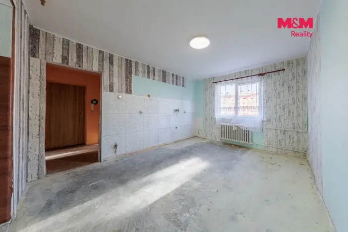 Prodej bytu 2+1, Horní Slavkov, Poštovní, 50 m2
