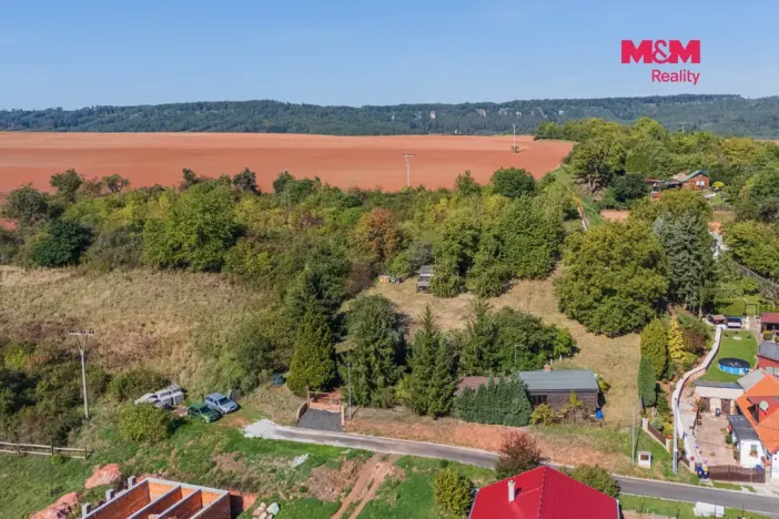 Prodej pozemku pro bydlení, Pnětluky, 1752 m2