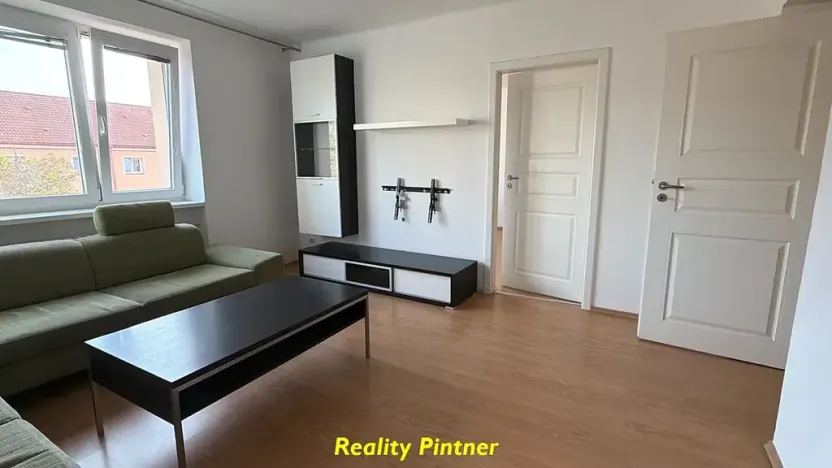 Pronájem bytu 2+1, Příbram, Politických vězňů, 57 m2