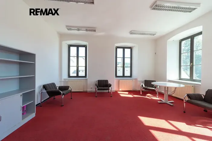 Prodej obchodního prostoru, Králíky, 5. května, 519 m2