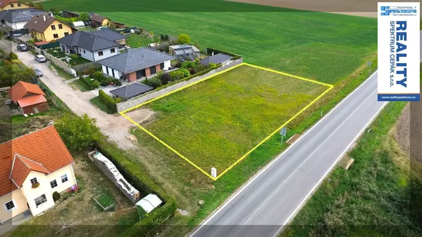 Prodej pozemku pro bydlení, Pištín, 1208 m2