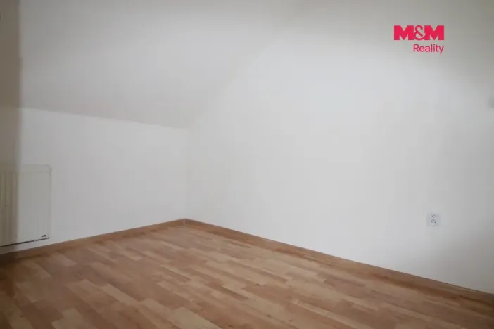 Pronájem bytu 2+1, Jaroměř - Pražské Předměstí, Národní, 40 m2