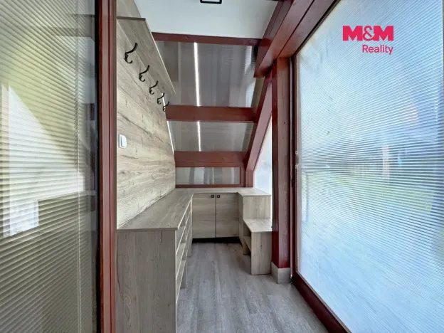 Pronájem obchodního prostoru, Liberec - Liberec VII-Horní Růžodol, Karoliny Světlé, 33 m2