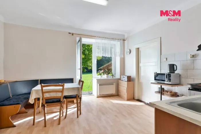Prodej rodinného domu, Nový Bor - Janov, 180 m2