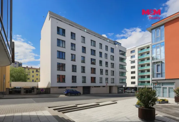 Pronájem bytu 2+kk, Plzeň, U Tržiště, 50 m2