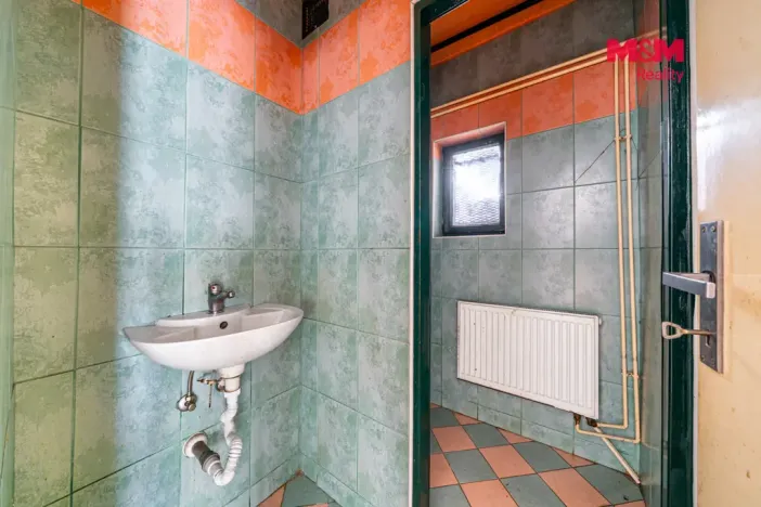 Prodej obchodního prostoru, Krásné Údolí, 220 m2