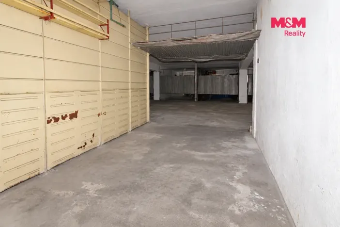 Prodej garáže, Plzeň - Doubravka, Ke Špitálskému lesu, 14 m2