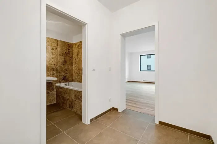 Prodej bytu 1+kk, Kladno, Lesík, 33 m2