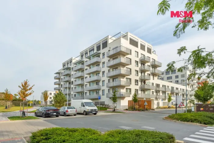 Prodej bytu 1+kk, Praha - Dolní Měcholupy, Honzíkova, 35 m2