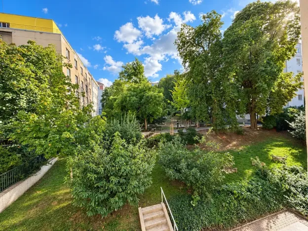 Pronájem bytu 2+kk, Praha, 58 m2