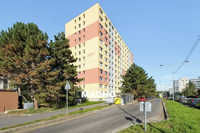 Pronájem bytu 3+kk, Praha - Modřany, Poljanovova, 65 m2