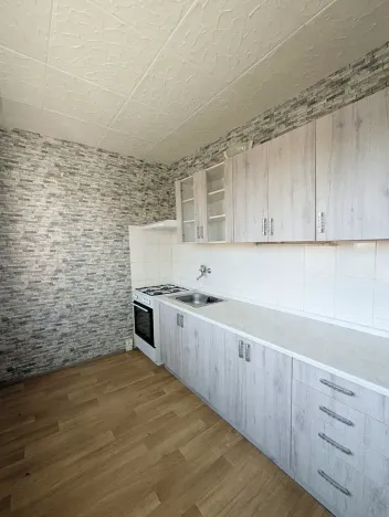 Pronájem bytu 2+1, Chomutov, Zahradní, 51 m2