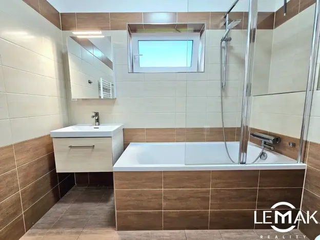 Pronájem bytu 3+kk, Drahanovice, 77 m2