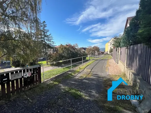 Pronájem bytu 2+1, Děčín, Hluboká, 53 m2