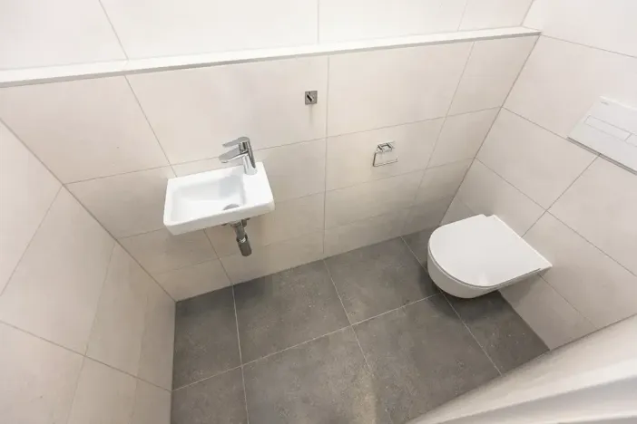 Pronájem bytu 2+kk, Praha - Karlín, Sokolova, 59 m2