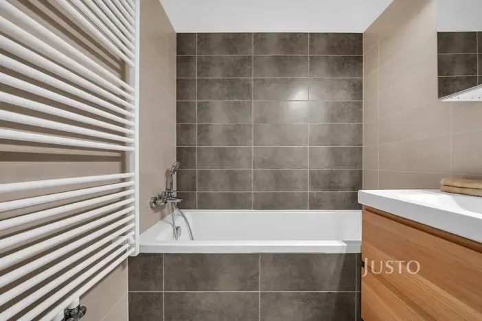 Prodej bytu 3+kk, Praha - Uhříněves, Oty Bubeníčka, 57 m2