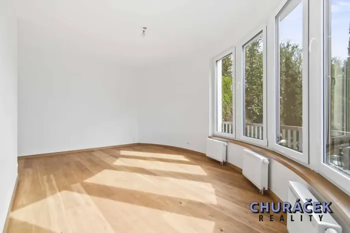 Prodej bytu 4+kk, Praha - Libeň, Nad Okrouhlíkem, 105 m2