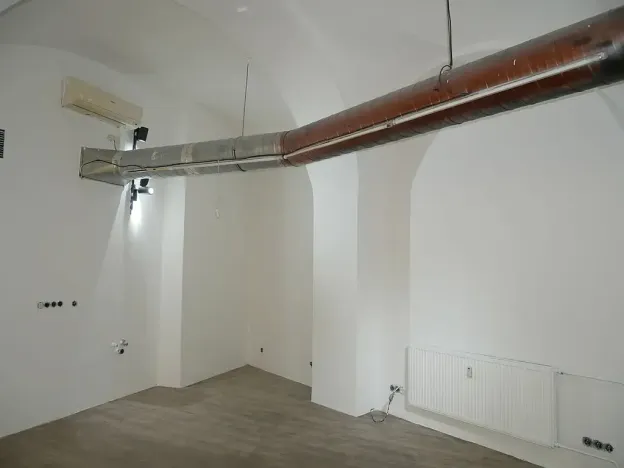 Pronájem restaurace, Brno, Josefská, 127 m2