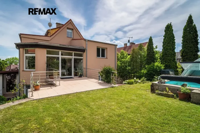 Prodej vily, Slaný, Máchova, 352 m2