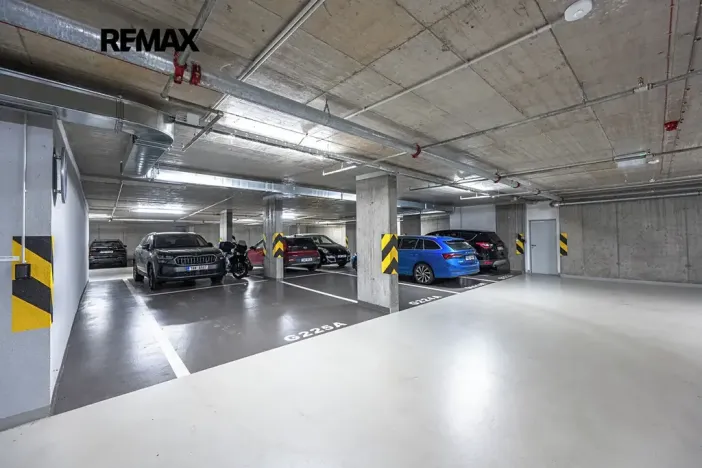 Pronájem bytu 2+kk, Praha - Holešovice, Jankovcova, 60 m2