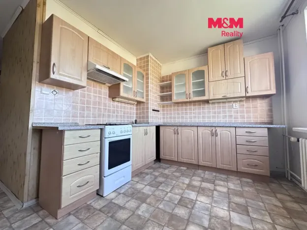 Prodej bytu 2+1, Chomutov, Holešická, 62 m2