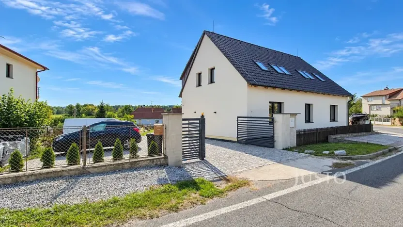 Pronájem bytu 2+kk, Kestřany, 40 m2