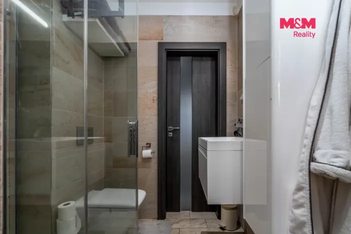 Prodej rodinného domu, Modletice, 236 m2