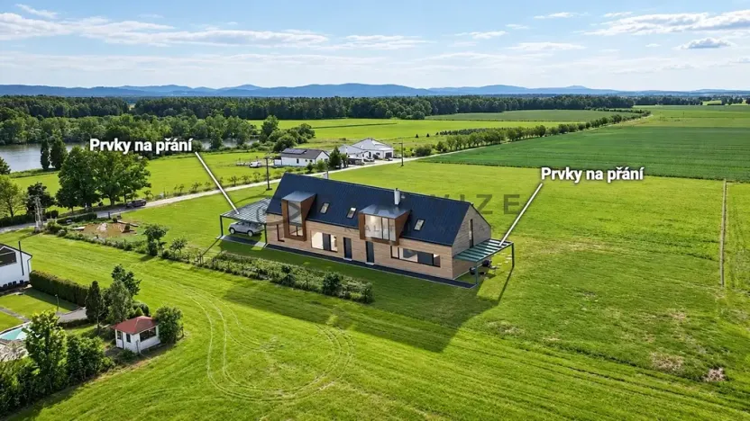 Prodej pozemku pro bydlení, Pištín, 718 m2
