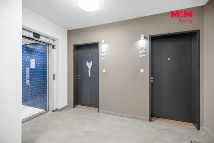 Prodej bytu 1+kk, Praha - Ruzyně, Stočesova, 26 m2
