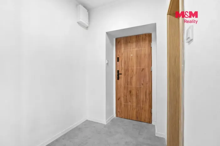 Pronájem bytu 2+kk, Hrádek nad Nisou, Revoluční, 47 m2