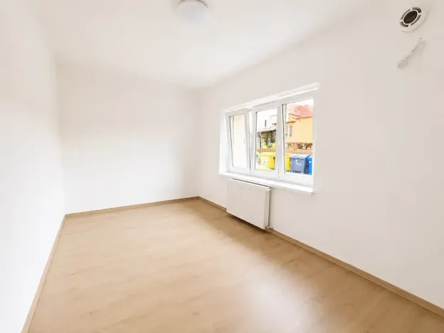 Pronájem bytu 3+kk, Novosedlice, Jindřišská, 70 m2