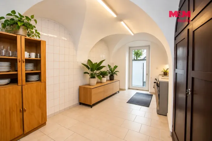 Prodej rodinného domu, Nová Bystřice, Mírové nám., 320 m2