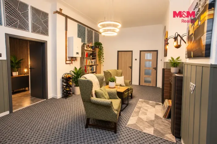 Prodej rodinného domu, Nová Bystřice, Mírové nám., 320 m2