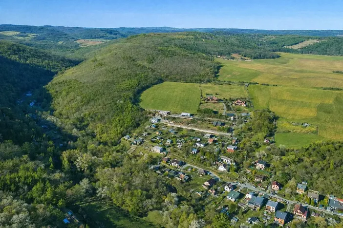 Prodej podílu pozemku pro bydlení, Veverská Bítýška, 6811 m2