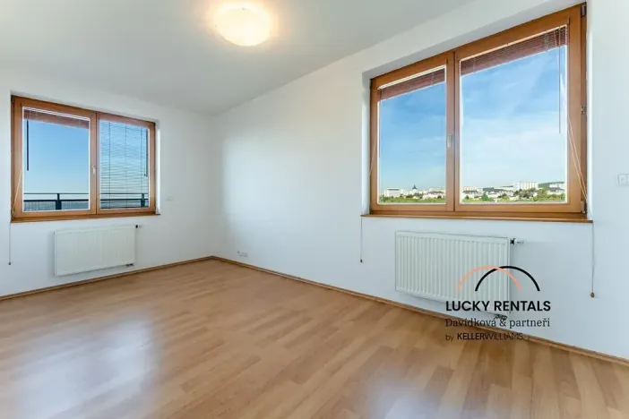 Pronájem bytu 3+kk, Praha - Střížkov, Jitravská, 97 m2