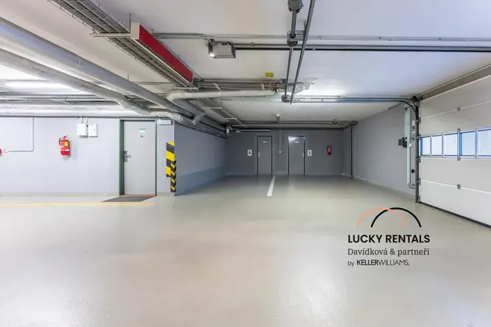 Pronájem bytu 3+kk, Praha - Střížkov, Jitravská, 97 m2