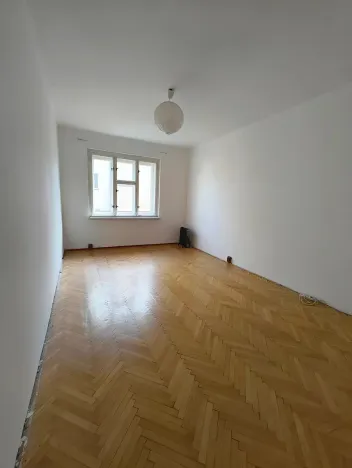 Pronájem bytu 2+kk, Praha - Žižkov, Jeseniova, 50 m2