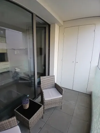 Pronájem bytu 1+kk, Praha - Košíře, Hlaváčkova, 25 m2